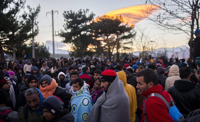 мигранти на гръцко-македонската граница