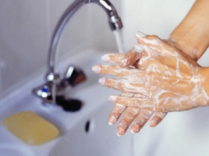 често миене на ръцете